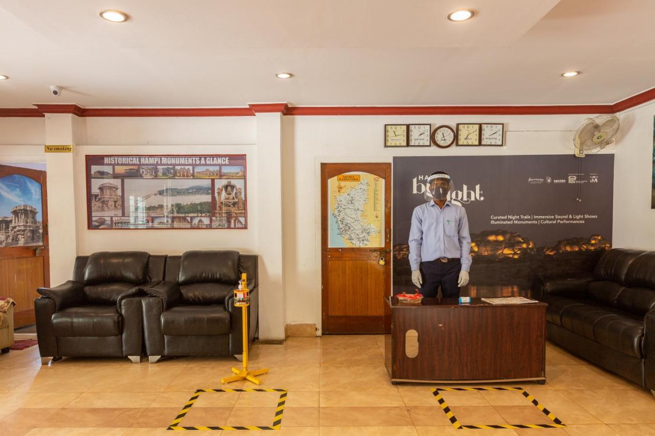 Kstdc Hotel Mayura Bhuvaneshwari Kamalapur Hampi Zewnętrze zdjęcie