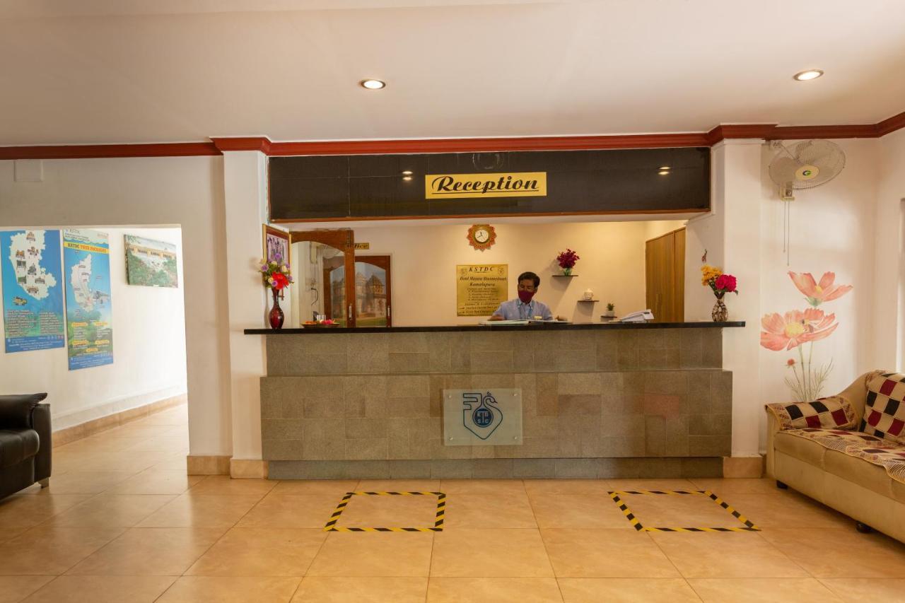 Kstdc Hotel Mayura Bhuvaneshwari Kamalapur Hampi Zewnętrze zdjęcie
