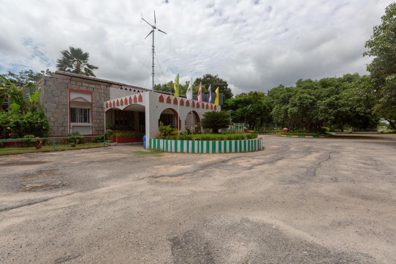 Kstdc Hotel Mayura Bhuvaneshwari Kamalapur Hampi Zewnętrze zdjęcie