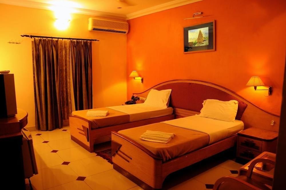 Kstdc Hotel Mayura Bhuvaneshwari Kamalapur Hampi Zewnętrze zdjęcie