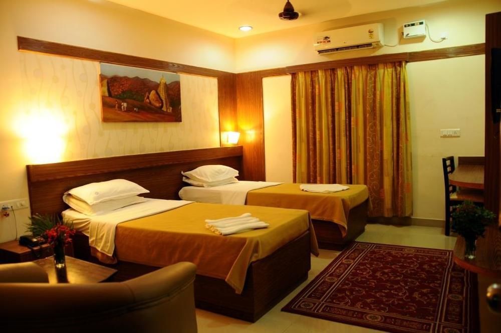 Kstdc Hotel Mayura Bhuvaneshwari Kamalapur Hampi Zewnętrze zdjęcie